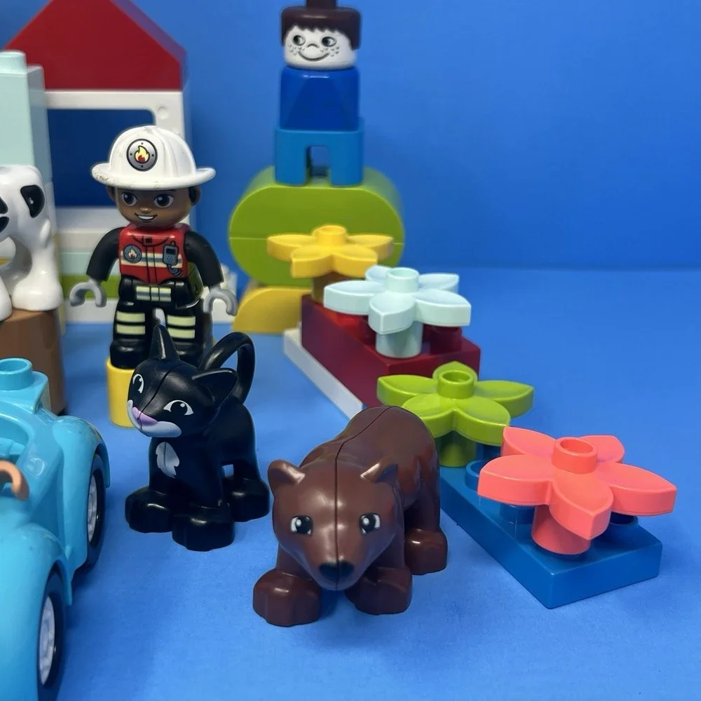 LEGO DUPLO Lot Building Blocks 10 Figures Kids Toddler Toy Set Mixed Bundle Play